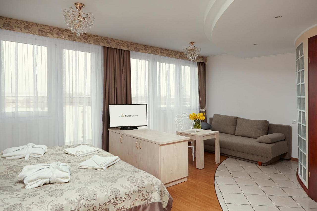 Dukat Medical SPA Dabki Bagian luar foto